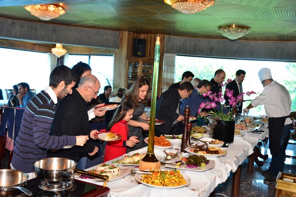 Sunday Buffet at Bay Lodge